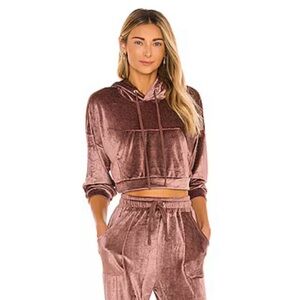 Cropped Hoodie and Joggers in Mauve by h:ours